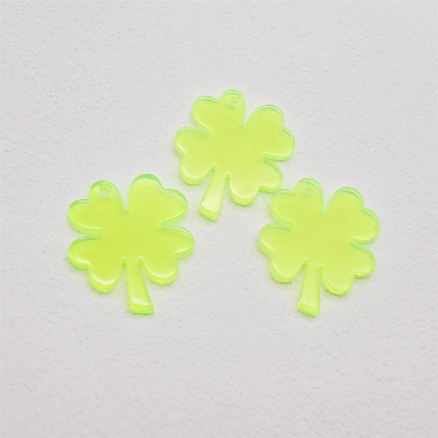 10/60Pcs Green Acrylic Four-Leaf Clover Beads