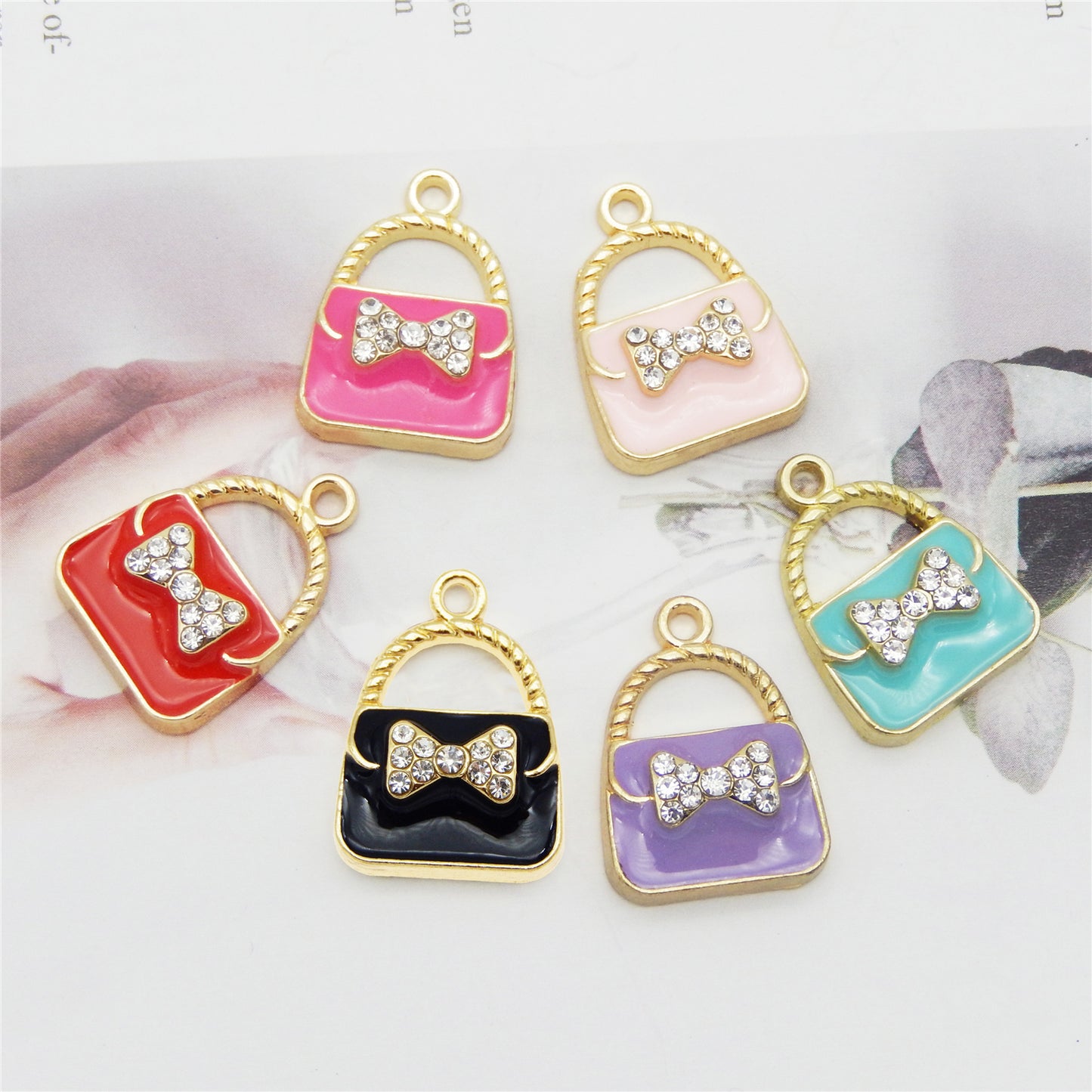 24pcs Mixed Colors Fashion Women Purse Bag Enamel Pendants Charms Gold Tone Ornaments for Necklace Bracelet Earring DIY Jewellery Making Supplies