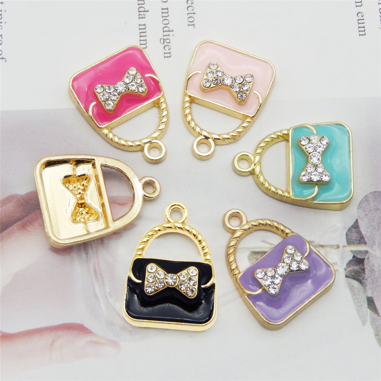 24pcs Mixed Colors Fashion Women Purse Bag Enamel Pendants Charms Gold Tone Ornaments for Necklace Bracelet Earring DIY Jewellery Making Supplies