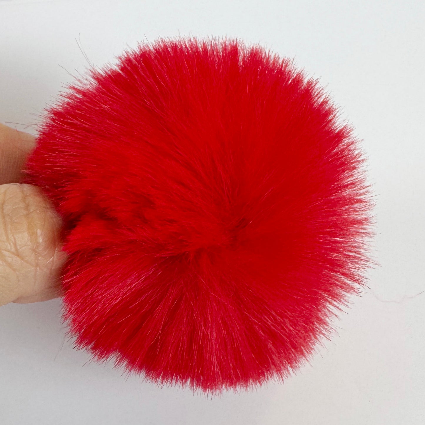 100Pieces Faux Fur Pom Pom Balls